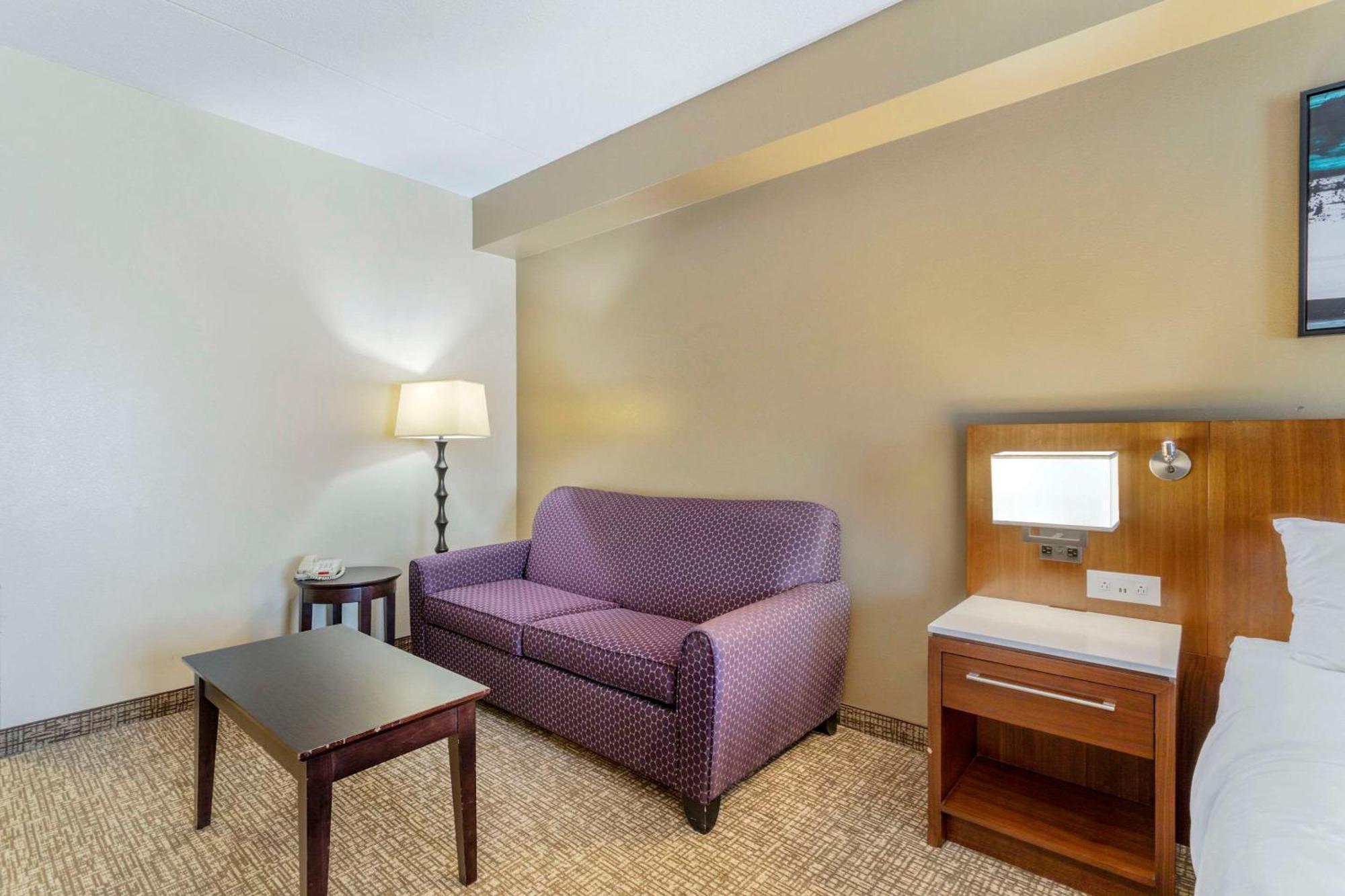 Comfort Suites East Knoxville Exteriör bild